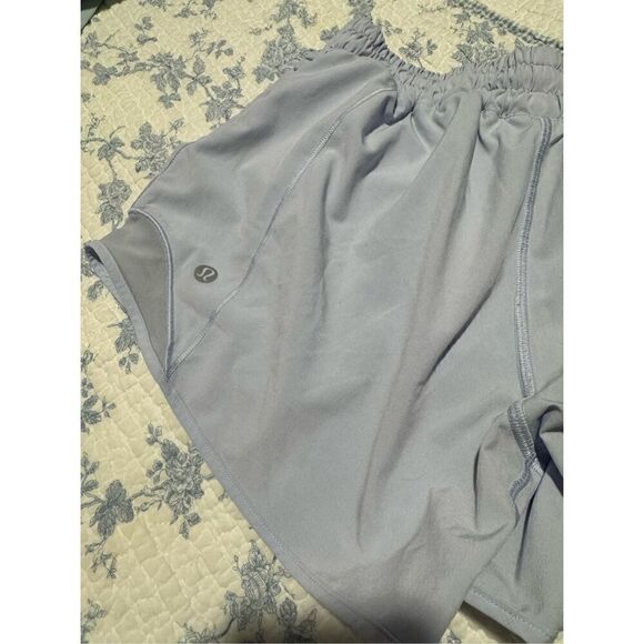 Lululemon Hotty Hot lined rhino gray shorts 4 - Picture 9 of 10
